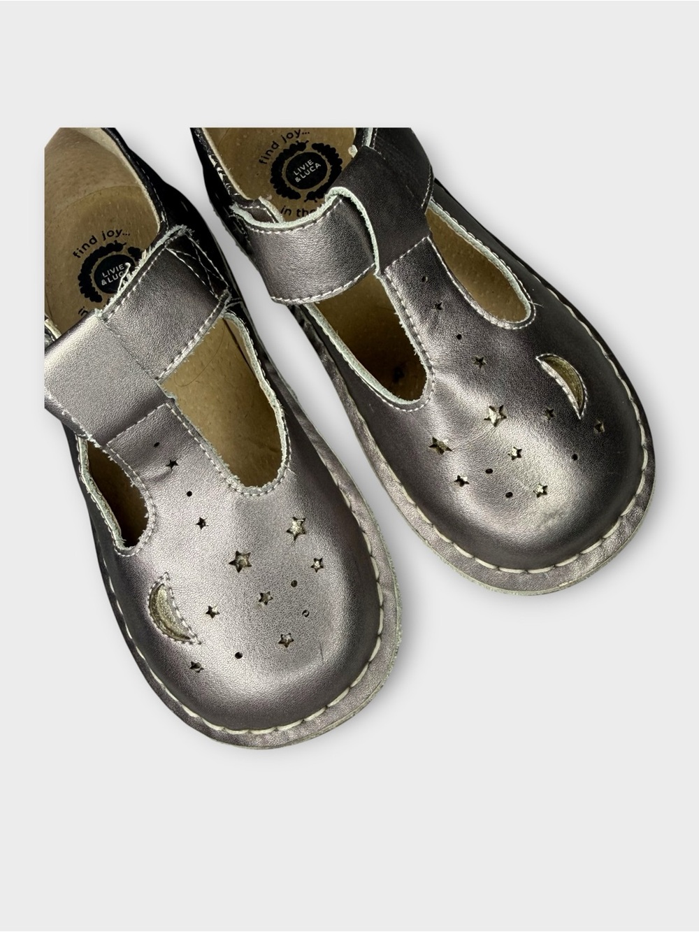 Livie & Luca Mae Pewter Metallic Shimmer Moon & Stars Mary Jane Shoes - Picture 4 of 9